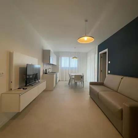 Apartment Woody Charming - Agenzia Cocal